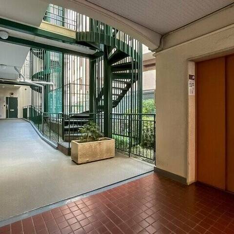 中銀大倉山マンシオンの室内写真