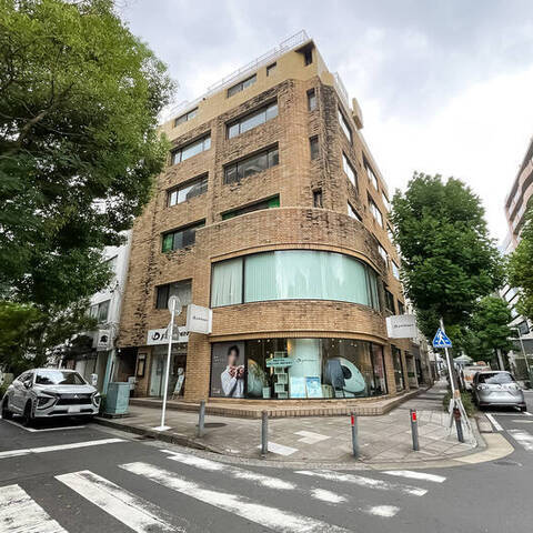 シャンローゼ関内の室内写真