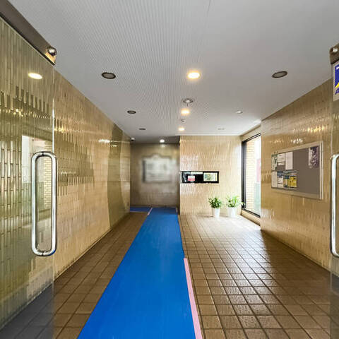 シャンローゼ関内の室内写真