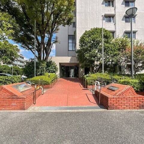 大倉山ハイム3号棟の建物・共用部写真