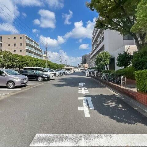 大倉山ハイム3号棟の建物・共用部写真