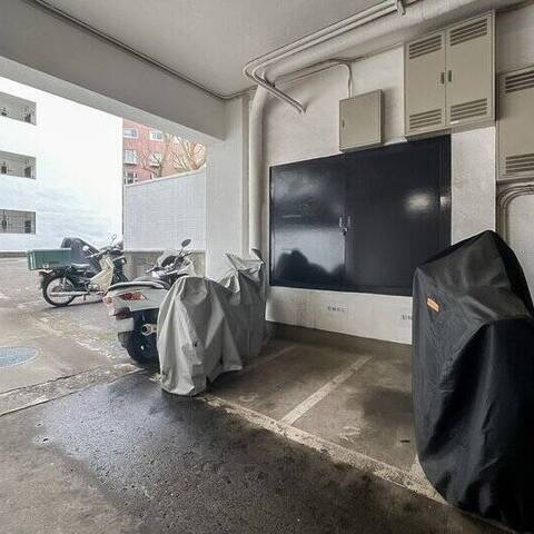 秀和高輪レジデンスの室内写真