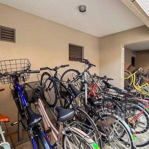 アクシルコート千早町の室内写真