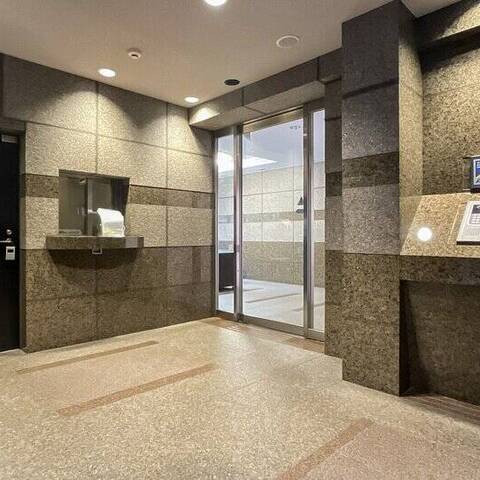日神パレステージ西麻布の建物・共用部写真