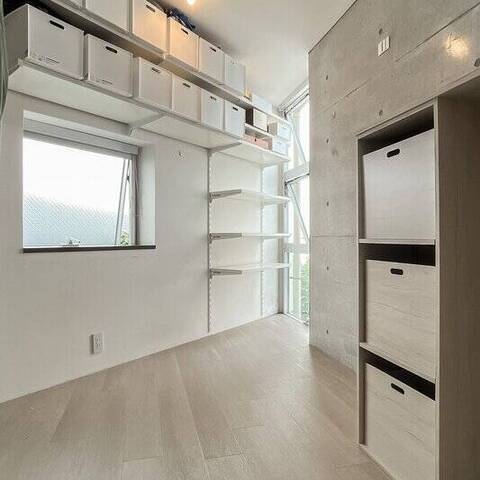 成城テラスの室内写真