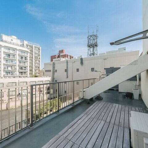 マンション上北沢の眺望・バルコニー写真