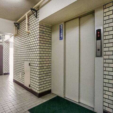 マンション上北沢の建物・共用部写真