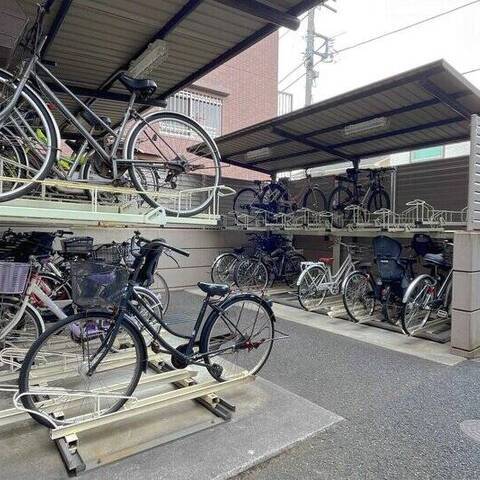 ナイスエスアリーナ横濱鶴見の室内写真