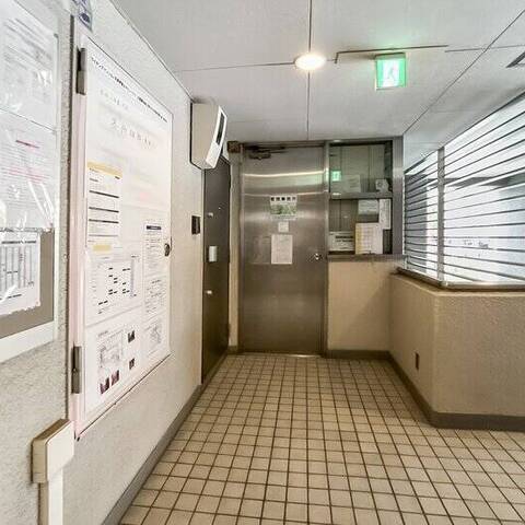 ライオンズマンション目黒青葉台タウンハウスの室内写真