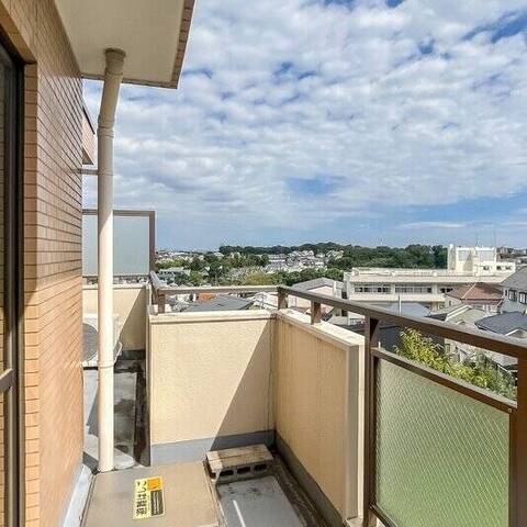バームハイツ菊名の建物・共用部写真