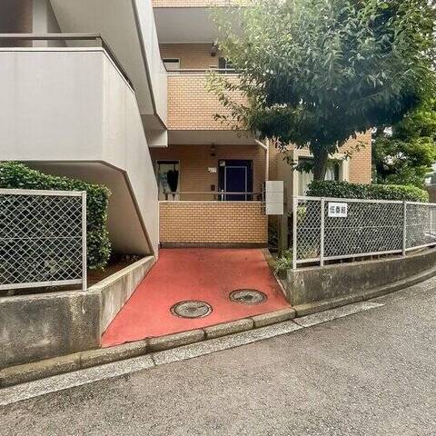 バームハイツ菊名の建物・共用部写真