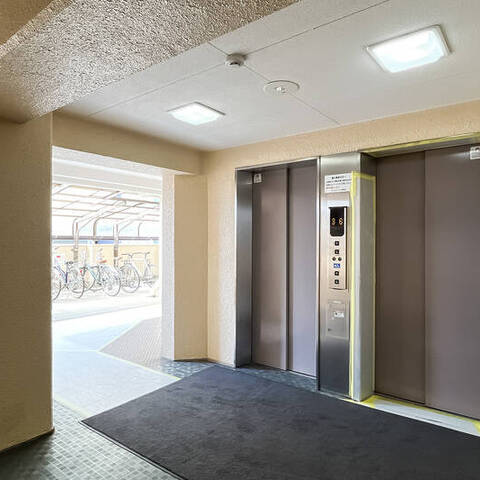 池ノ上グロリアハイツの建物・共用部写真