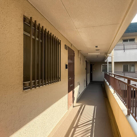 池ノ上グロリアハイツの建物・共用部写真