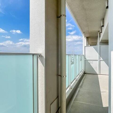 クロスエアタワーの室内写真