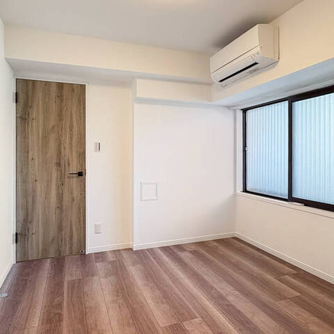 ルーブル金杉の室内写真