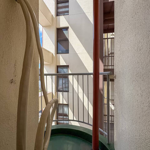 ルーブル金杉の室内写真