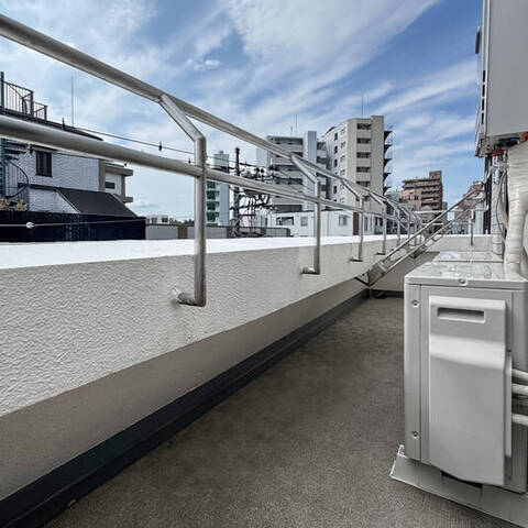 国立東壱番館の室内写真