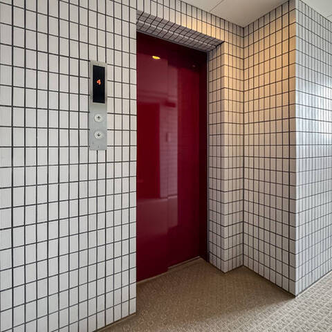 国立東壱番館の室内写真