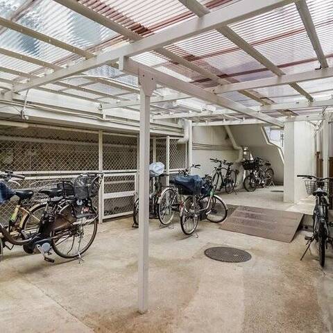若林コンドの建物・共用部写真