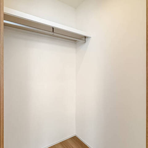 上野アインスタワーの室内写真
