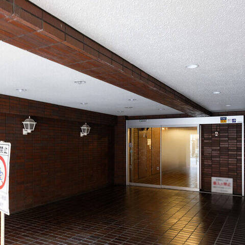 ユテライズ根岸の室内写真