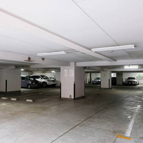 ユテライズ根岸の室内写真