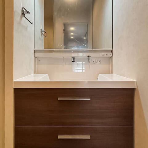 ライオンズマンション飛鳥山の室内写真