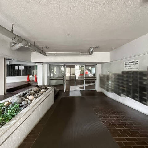 マンションニュー目黒の建物・共用部写真
