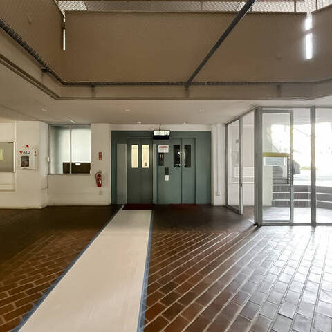 マンションニュー目黒の建物・共用部写真