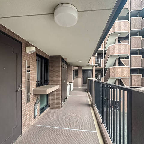 メイツ哲学堂公園の室内写真