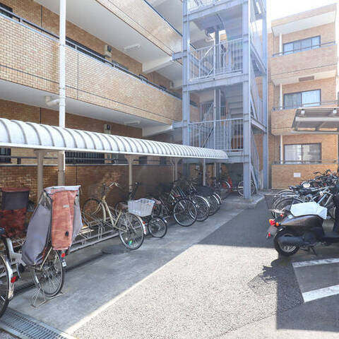 ライオンズマンション調布第5の室内写真