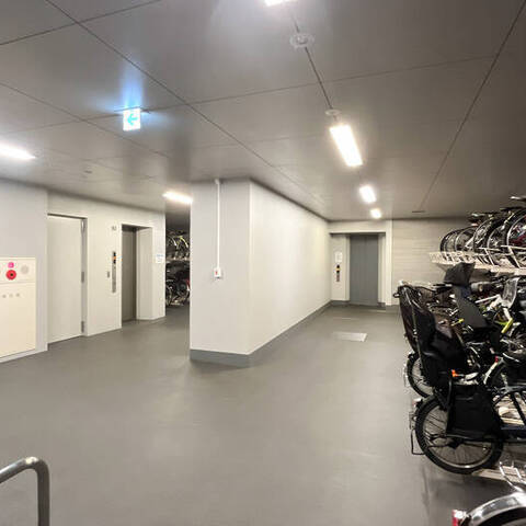 ジオ御苑内藤町の室内写真