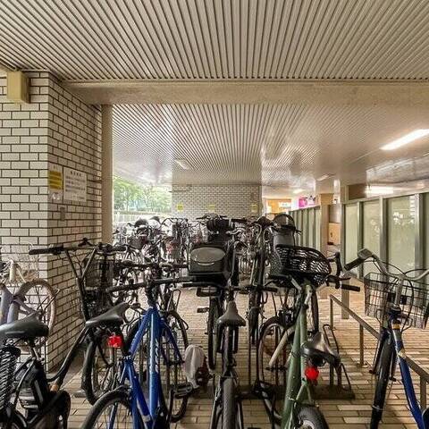 ニュータウンオークボの建物・共用部写真