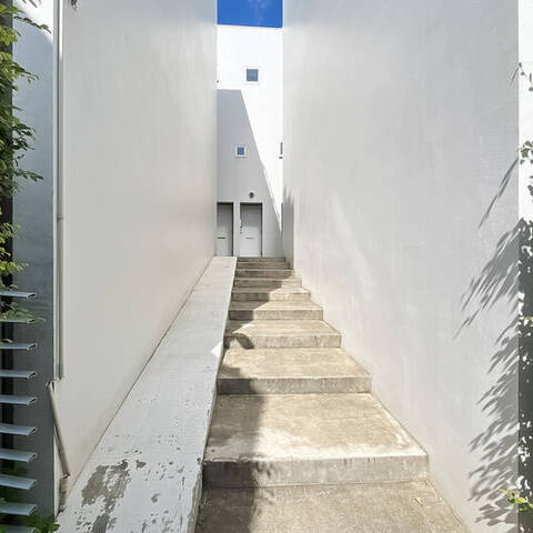 サンリーノ森のとなりの建物・共用部写真