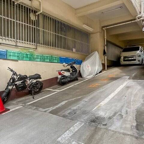 麻布霞町マンションの室内写真