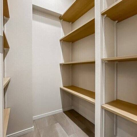 中銀三鷹マンシオンの室内写真