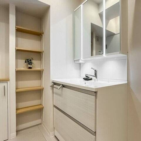 中銀三鷹マンシオンの室内写真