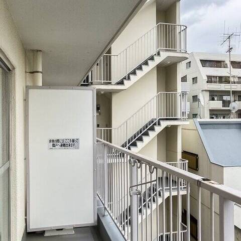 中銀三鷹マンシオンの室内写真