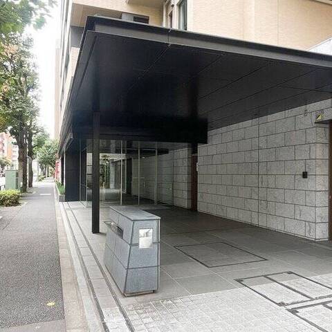 ジオ御苑内藤町の建物・共用部写真
