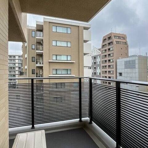 ジオ御苑内藤町の眺望・バルコニー写真