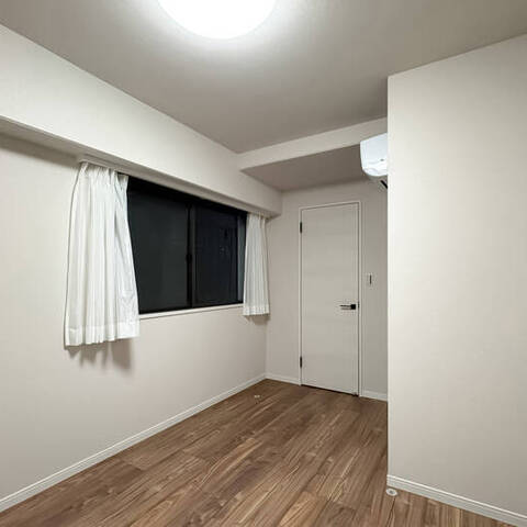 アゼリアコート新大久保の室内写真