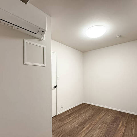 アゼリアコート新大久保の室内写真