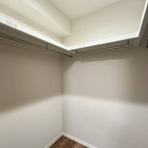 アゼリアコート新大久保の室内写真