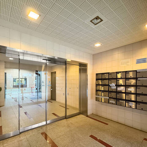 アゼリアコート新大久保の室内写真