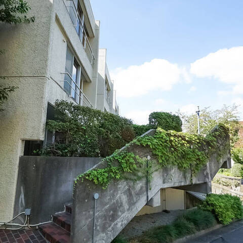 大倉山ヒルタウンの建物・共用部写真