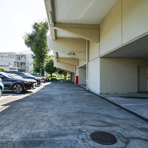 大倉山ヒルタウンの建物・共用部写真