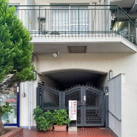 中銀大倉山マンシオンの室内写真