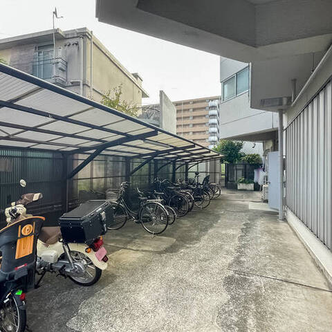 中銀大倉山マンシオンの室内写真