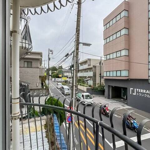 秀和第二自由が丘レジデンスの室内写真