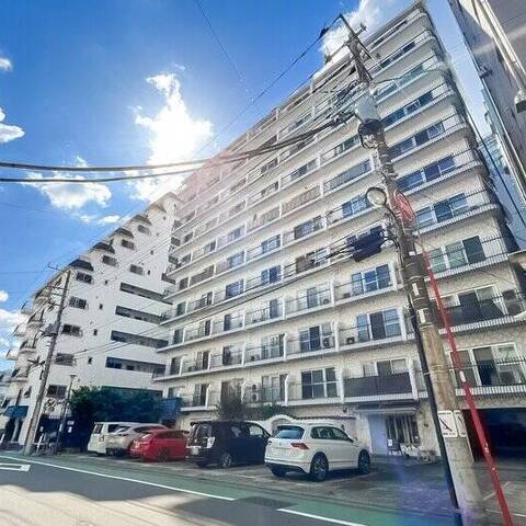 秀和目黒駅前レジデンスの建物・共用部写真
